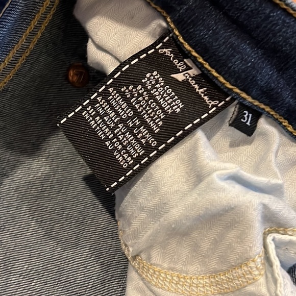 ⭐️ 7 for all Mankind Josefina Skinny Boyfriend Distressed Size 31 - Picture 5 of 11